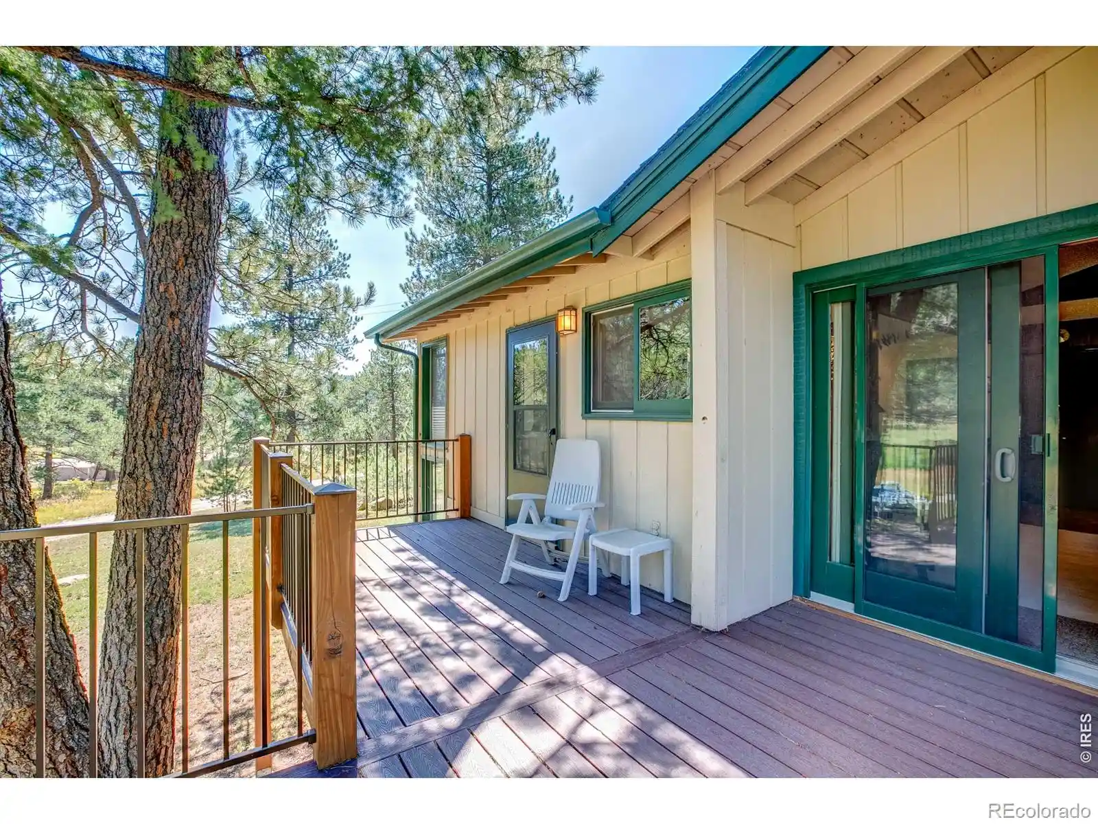 Photo 3 of Single family home for sale at 71 Cedar Dr, Lyons, CO 80540 | MLS# IR1061158 | Listing updated on 2026-09-26