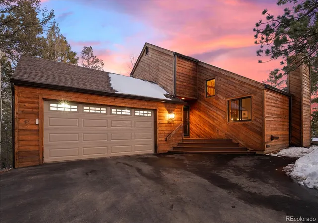 Photo 1 of Single family home for sale at 31207 Kings Valley Dr, Conifer, CO 80433 | MLS# 7043613 | Listing updated on 2026-08-22