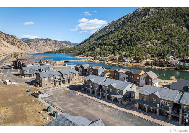 4th image of 2121 Hummingbird Wy #201, Georgetown, CO 80444 | MLS# IR1061166