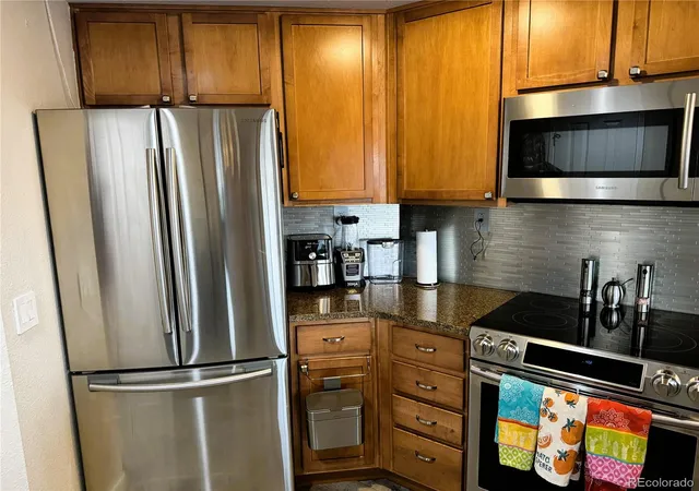 3rd image of 100 Park Ave #1201, Denver, CO 80205 | MLS# 3426142