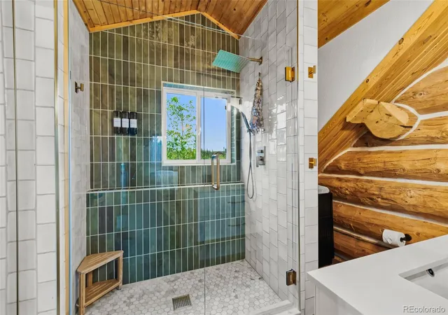 Photo 4 of Single family home for sale at 847 Palomino Rd, Jefferson, CO 80456 | MLS# 4860767 | Listing updated on 2026-06-07