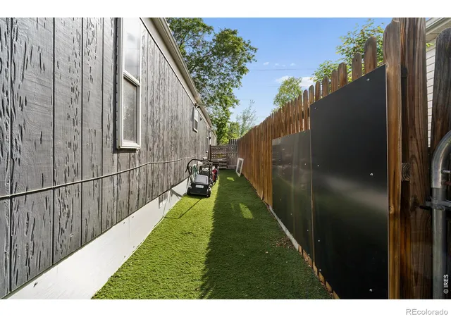3rd image of 9048 Orleans St, Denver, CO 80260 | MLS# IR1061193