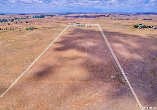 5th image of 992 S Cr 129, Bennett, CO 80102 | MLS# 4132728