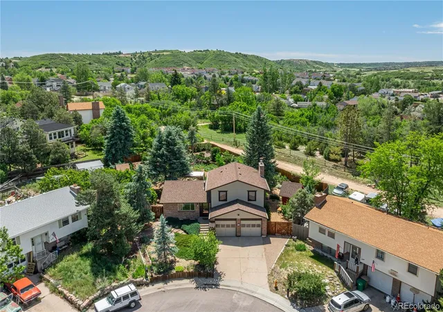 1st image of 208 Elm Ct, Castle Rock, CO 80104 | MLS# 1989238
