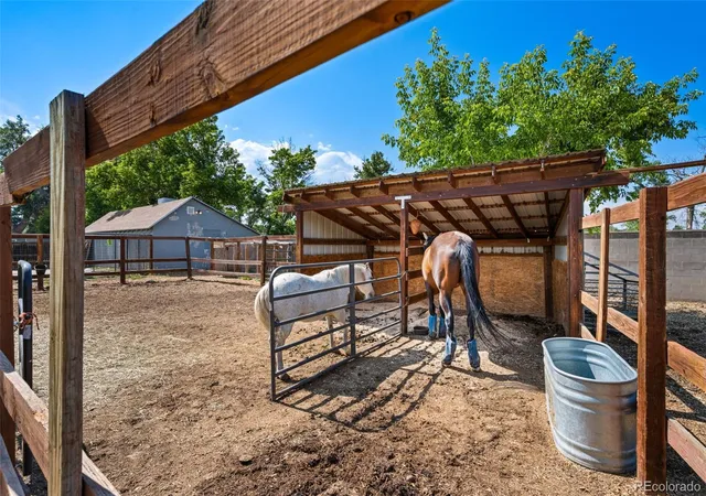 Photo 3 of Single family home for sale at 4720 Robb St, Wheat Ridge, CO 80033 | MLS# 7818480 | Listing updated on 2026-10-04
