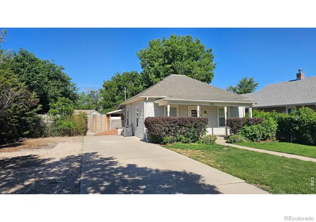 2nd image of 211 Deuel St, Fort Morgan, CO 80701 | MLS# IR1061223
