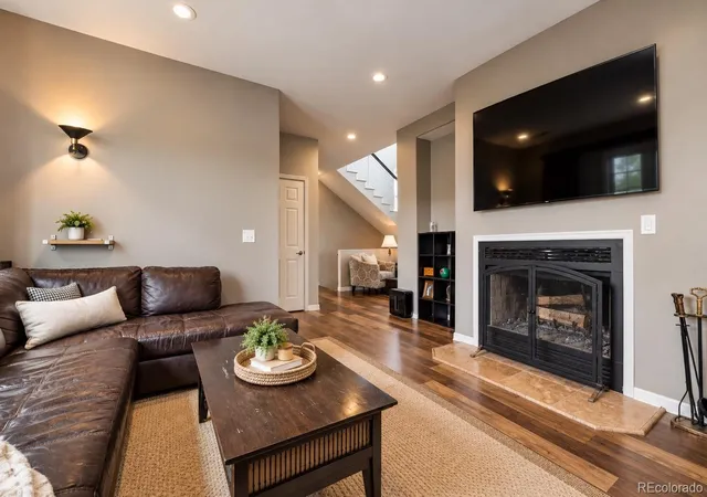 Photo 3 of Single family home for sale at 33260 Ridgeview Loop, Elizabeth, CO 80107 | MLS# 9107980 | Listing updated on 2026-10-02