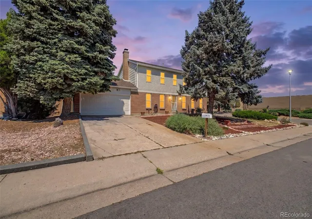 Homes for sale in Aurora, CO | 2405 S Granby Wy, Aurora, CO 80014 | MLS# 8653541