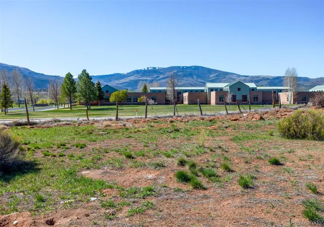 Homes for sale in Gypsum, CO | 375 Red Fox Dr, Gypsum, CO 81637 | MLS# 3916766