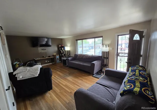 Homes for sale in Denver, CO | 1437 S Yates St, Denver, CO 80219 | MLS# 7987711