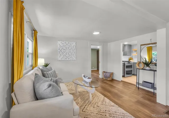Photo 1 of Single family home for sale at 344 Plainview Pl, Manitou Springs, CO 80829 | MLS# 2886614 | Listing updated on 2026-09-02