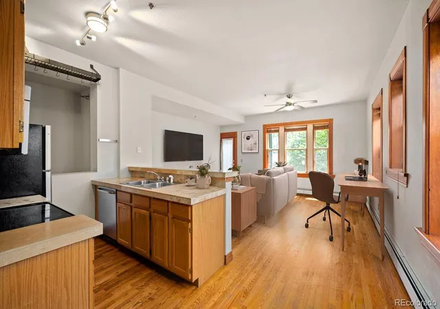 5th image of 3249 W Fairview Pl, Denver, CO 80211