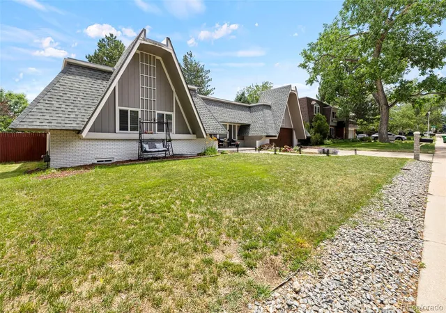 3rd image of 6902 S Lamar St, Littleton, CO 80128 | MLS# 1605949