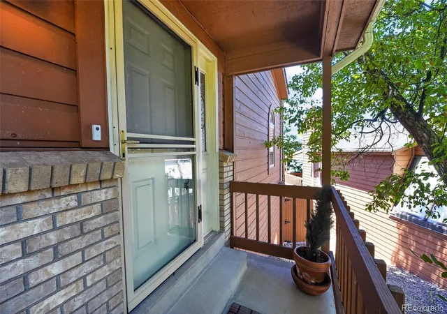 Photo 3 of Townhouse for sale at 69 Ward Ct, Lakewood, CO 80228 | MLS# 9758841 | Listing updated on 2026-07-29
