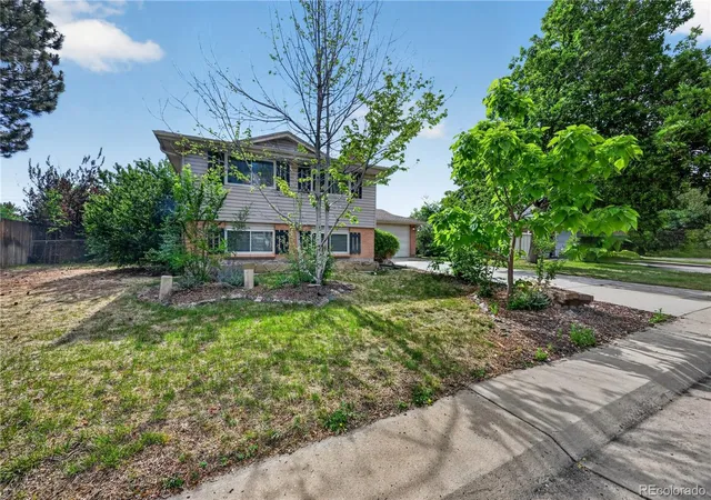 Photo 2 of Single family home for sale at 6258 S Madison Dr, Centennial, CO 80121 | MLS# 3097560 | Listing updated on 2026-09-09