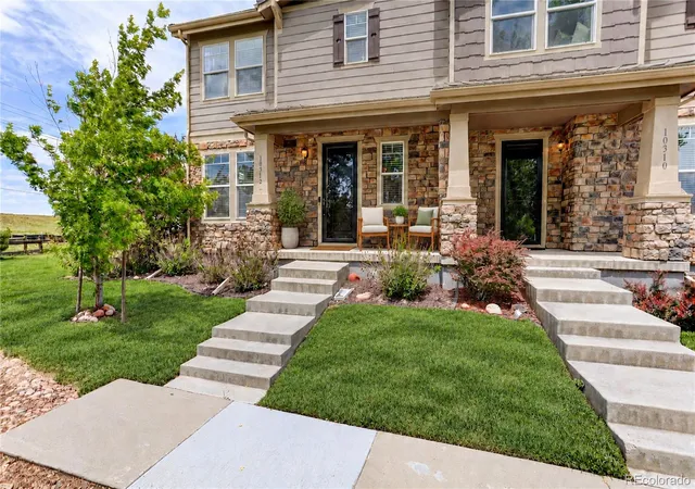 Townhouse for sale at 10312 Tall Oaks Cir, Parker, CO 80134 | MLS# 3487297