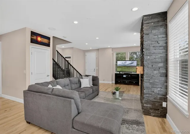 5th image of 10312 Tall Oaks Cir, Parker, CO 80134 | MLS# 3487297