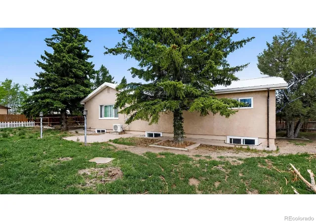 Photo 1 of Single family home for sale at 321 Summit St, Silver Cliff, CO 81252 | MLS# IR1061277 | Listing updated on 2026-09-29