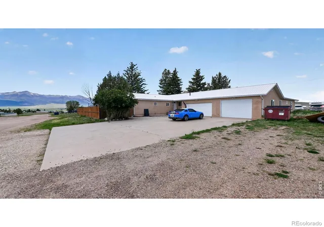Photo 2 of Single family home for sale at 321 Summit St, Silver Cliff, CO 81252 | MLS# IR1061277 | Listing updated on 2026-09-29