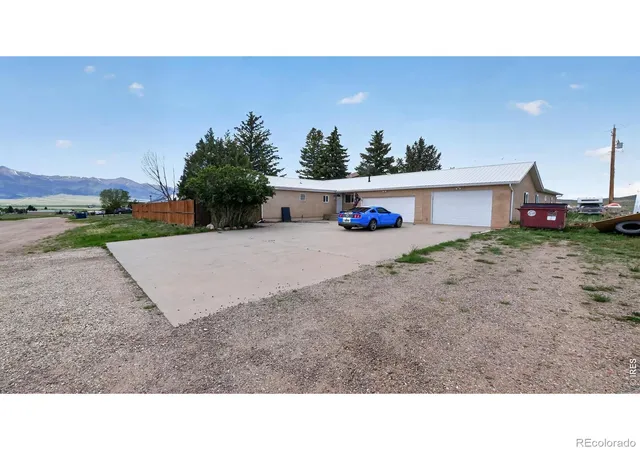 Photo 3 of Single family home for sale at 321 Summit St, Silver Cliff, CO 81252 | MLS# IR1061277 | Listing updated on 2026-09-29