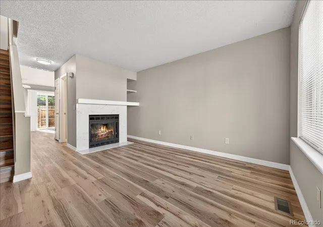 Listing Photo 4 - Condo for sale in building located at 17696 E Loyola Dr, Aurora, CO 80013 - Unit #C