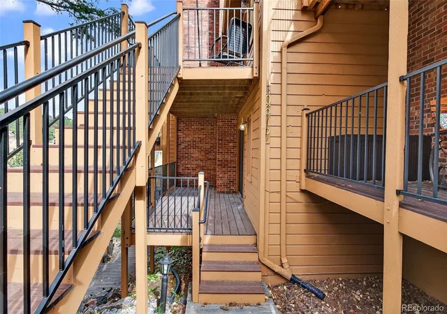 Listing Photo 4 - Condo for sale in building located at 30675 Sun Creek Dr, Evergreen, CO 80439 - Unit #L