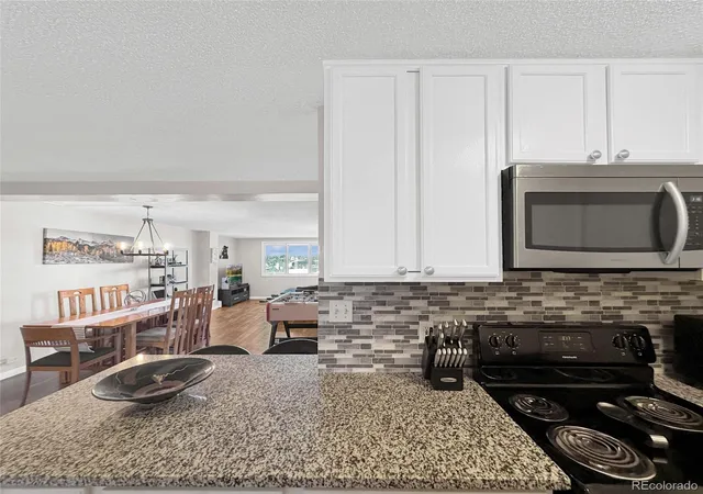 3rd image of 2225 Buchtel Blvd #511, Denver, CO 80210 | MLS# 7816461