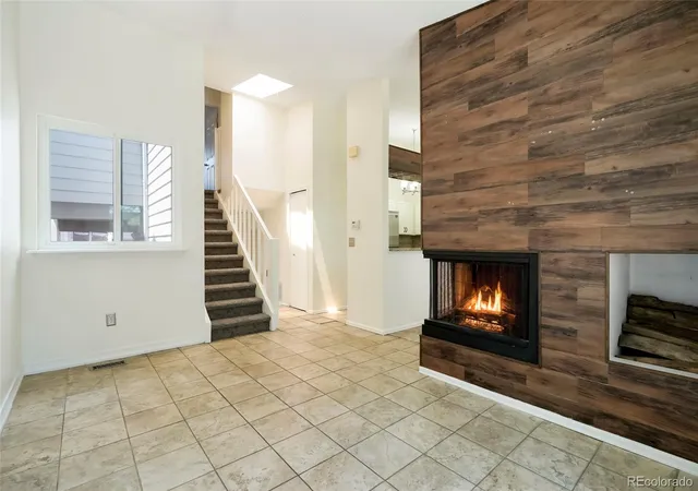 Listing Photo 5 - Condo for sale in building located at 10694 E Asbury Ave, Aurora, CO 80014 - Unit #118