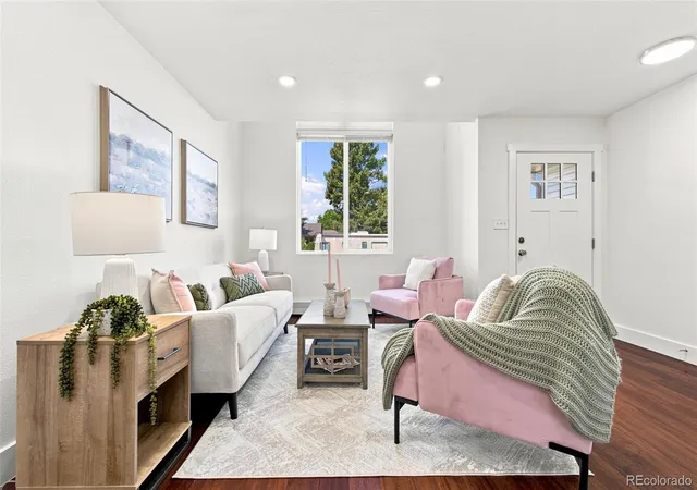 Photo 4 of Townhouse for sale at 1422 Valentia St, Denver, CO 80220 | MLS# 3375532 | Listing updated on 2026-09-16