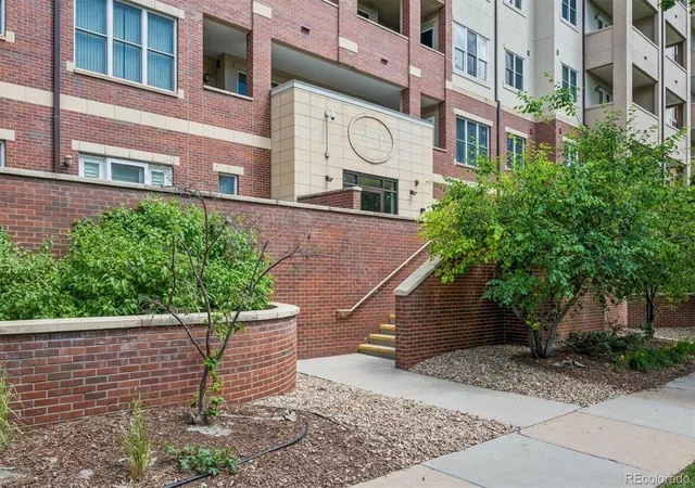2nd image of 2200 S University Blvd #403, Denver, CO 80210 | MLS# 7429322