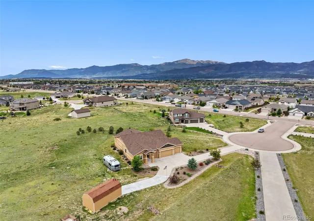 Photo 3 of Single family home for sale at 3729 Floating Cloud Ct, Colorado Springs, CO 80908 | MLS# 2808533 | Listing updated on 2026-10-08