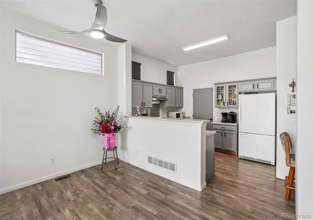 Photo 4 of Single family home for sale at 5943 S Waco Ct, Aurora, CO 80016 | MLS# 7886542 | Listing updated on 2026-10-08