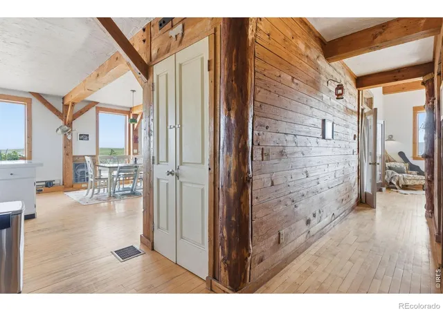 5th image of 608 Sundance Dr, Livermore, CO 80536 | MLS# IR1061329
