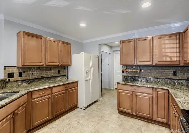 4th image of 12835 Mayfair Wy #B, Englewood, CO 80112 | MLS# 2605468