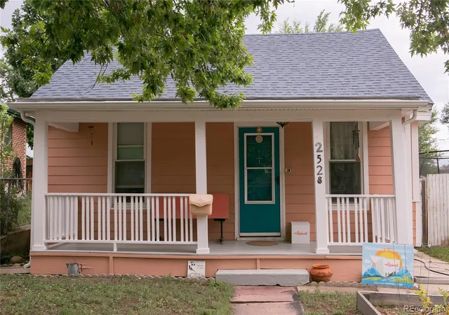 Single family home for sale at 2528 Eaton St, Edgewater, CO 80214 | MLS# 5198412