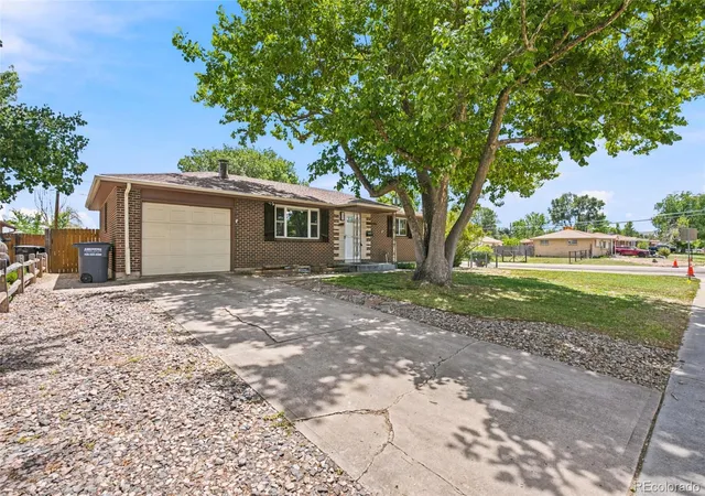 2nd image of 8402 Chase St, Arvada, CO 80003 | MLS# 9069486