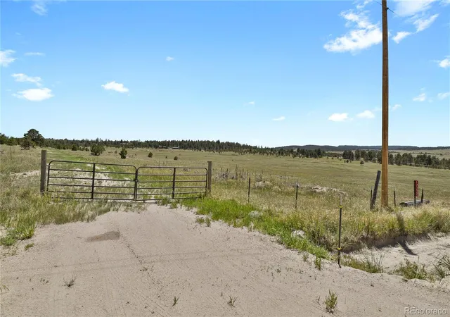 Homes for sale in Calhan, CO | 17222 County Road 78, Calhan, CO 80808 | MLS# 4139030