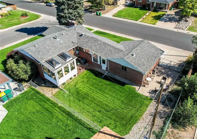 Photo 3 of Single family home for sale at 1026 W Princeton Pl, Englewood, CO 80110 | MLS# 9091630 | Listing updated on 2026-10-08