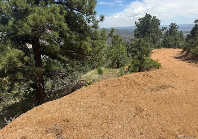 Photo 4 of Land for sale at 358 Sugarloaf, Manitou Springs, CO 80829 | MLS# 8316959 | Listing updated on 2026-06-15