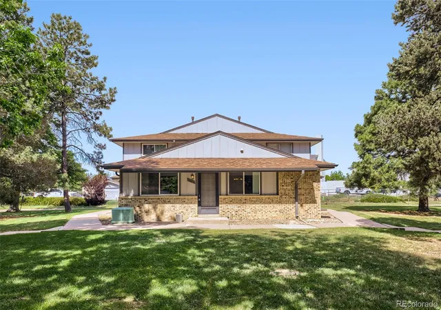 1st image of 1162 S Eagle Cir #A, Aurora, CO 80012 | MLS# 3007603