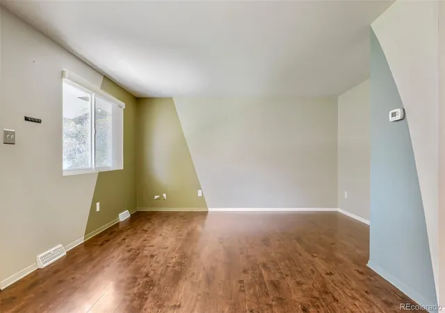5th image of 1162 S Eagle Cir #A, Aurora, CO 80012 | MLS# 3007603