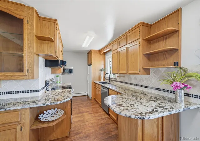 2nd image of 42593 London Dr, Parker, CO 80138 | MLS# 1636176