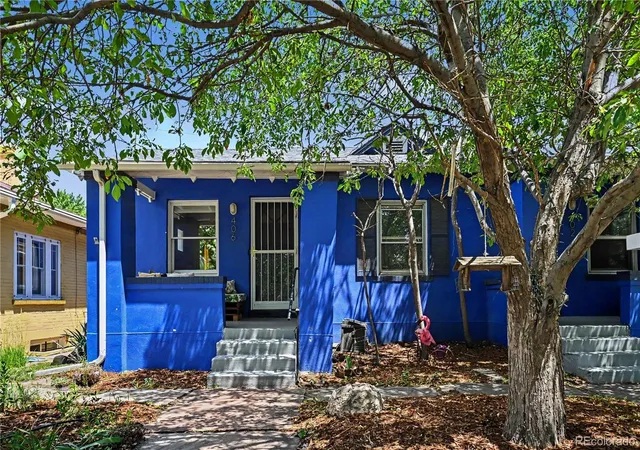 Photo 3 of Townhouse for sale at 406 N Washington St, Denver, CO 80203 | MLS# 6548395 | Listing updated on 2026-09-05