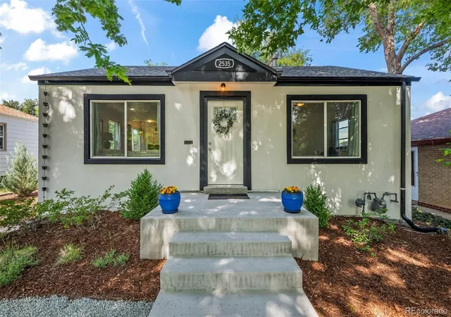 Photo 1 of Single family home for sale at 2535 S Humboldt St, Denver, CO 80210 | MLS# 4592378 | Listing updated on 2026-10-09
