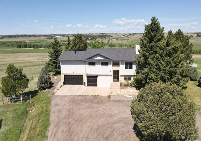 Photo 1 of Single family home for sale at 38801 Private Rd 17, Elizabeth, CO 80107 | MLS# 4098545 | Listing updated on 2026-08-14