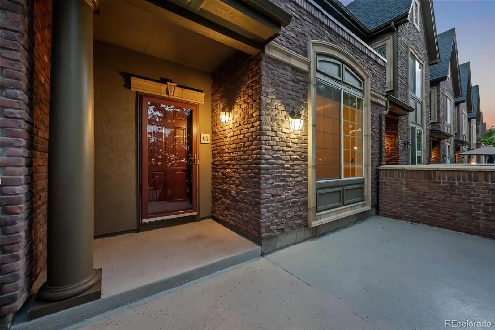 Listing Photo 2 - Condo for sale in 580 Grn Ash St located at 580 Grn Ash St, Littleton, CO 80129 - Unit 580 Green Ash St