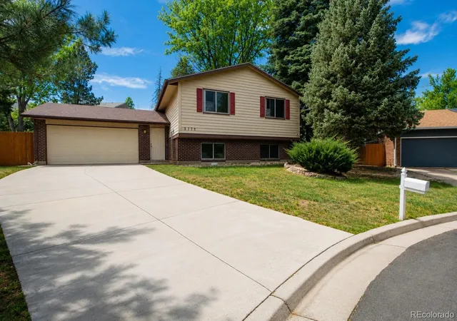 1st image of 3175 S Ensenada Wy, Aurora, CO 80013 | MLS# 8167276
