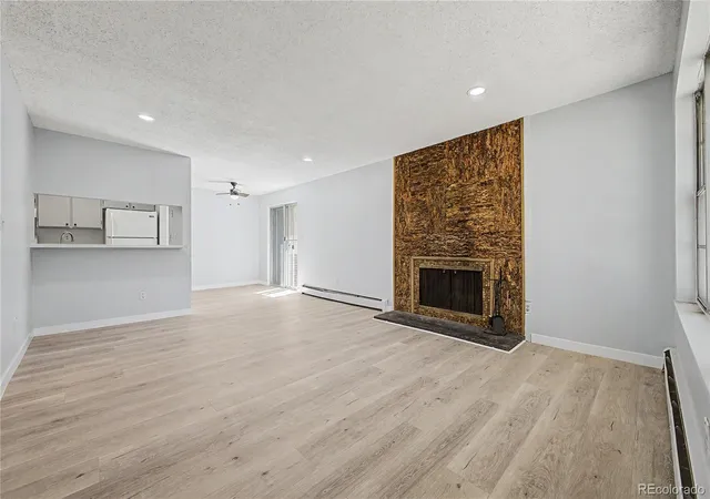 Photo 3 of Condo for sale at 21 Newark St #D, Aurora, CO 80012 | MLS# 5460106 | Listing updated on 2026-08-14