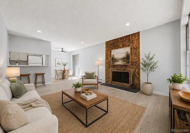 Listing Photo 4 - Condo for sale in building located at 21 Newark St, Aurora, CO 80012 - Unit #D