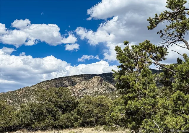 Homes for sale in Mosca, CO | 107 Crosstimber Ln, Mosca, CO 81146 | MLS# 9717361